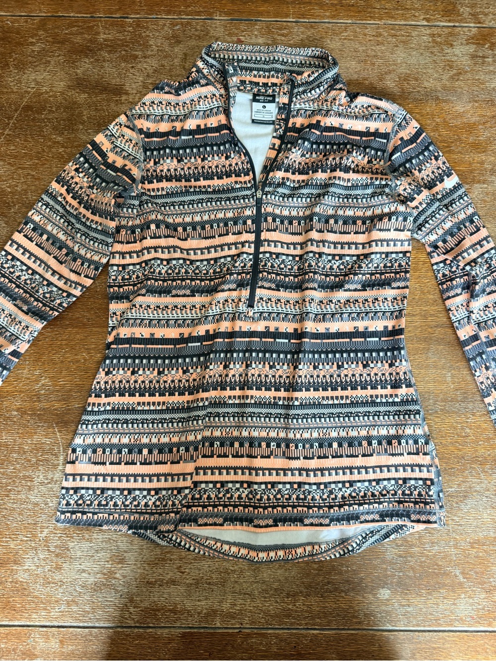 Nike Women’s Peach and Black Half-Zip Patterned Pullover